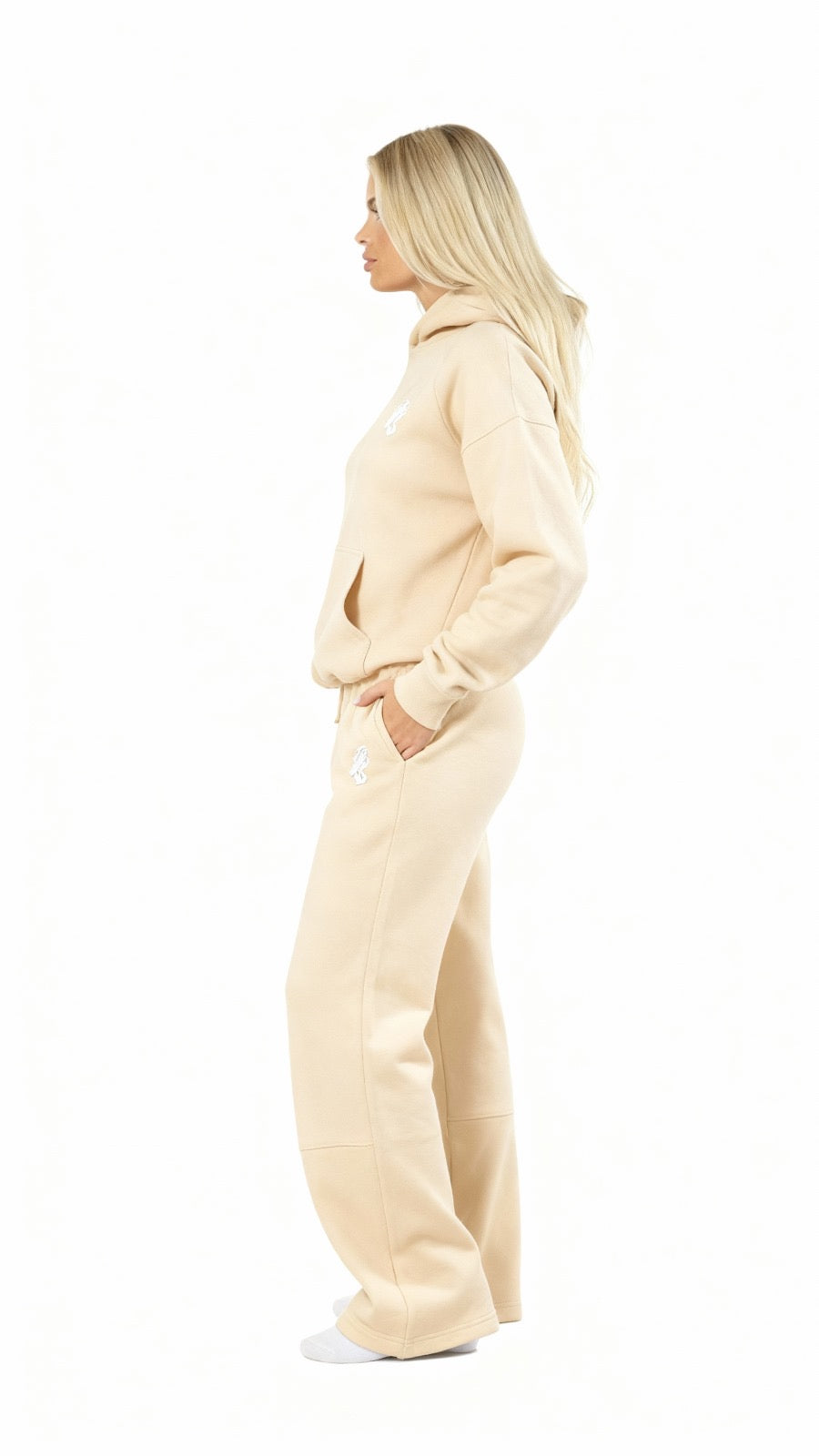 Avoiro Tracksuit full set